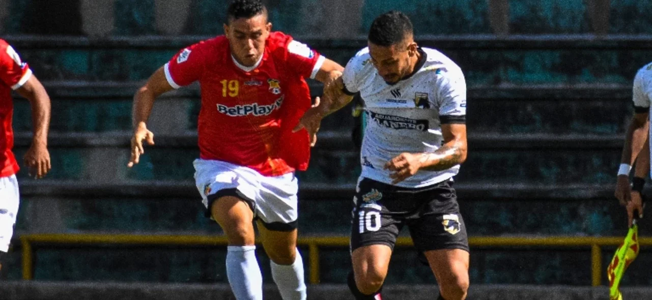 Empate en Villavicencio entre Llaneros y Barranquilla a un gol -VizzorImage / David Murillo