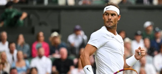 Nadal avanzó a octavos en Wimbledon / AFP