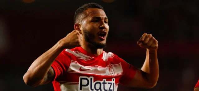 Luis Suárez cambiará de casa / AFP