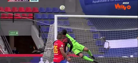 ¡Cerca, muy cerca! Escalante se perdió el primer gol de Pasto