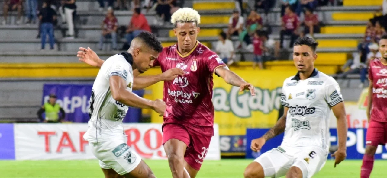 Tolima vs. Cali - Liga BetPlay Dimayor - Foto: VizzorImage / Joan Stiven Orjuela