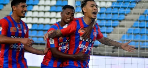 Triunfo 2-1 para el Unión sobre Tolima - VizzorImage / Gustavo Pacheco