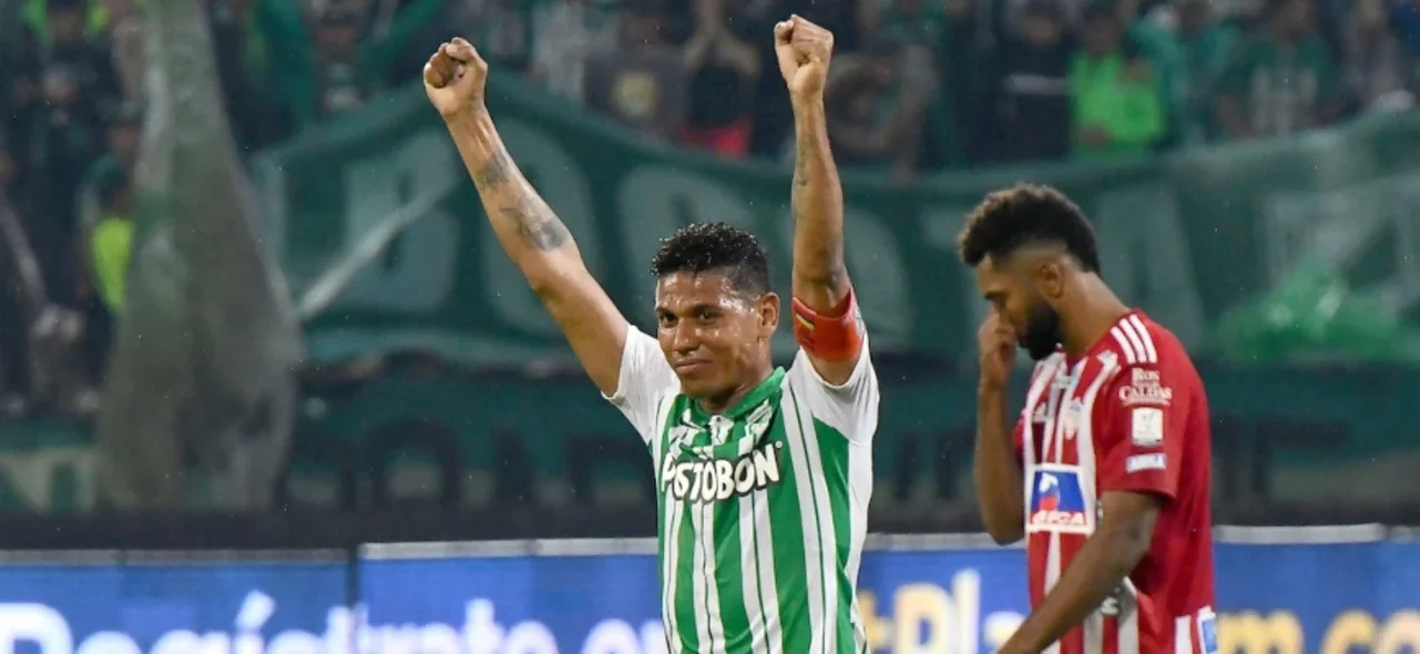 Alexander Mejía, volante Nacional - Foto: VizzorImage/ Luis Benavides