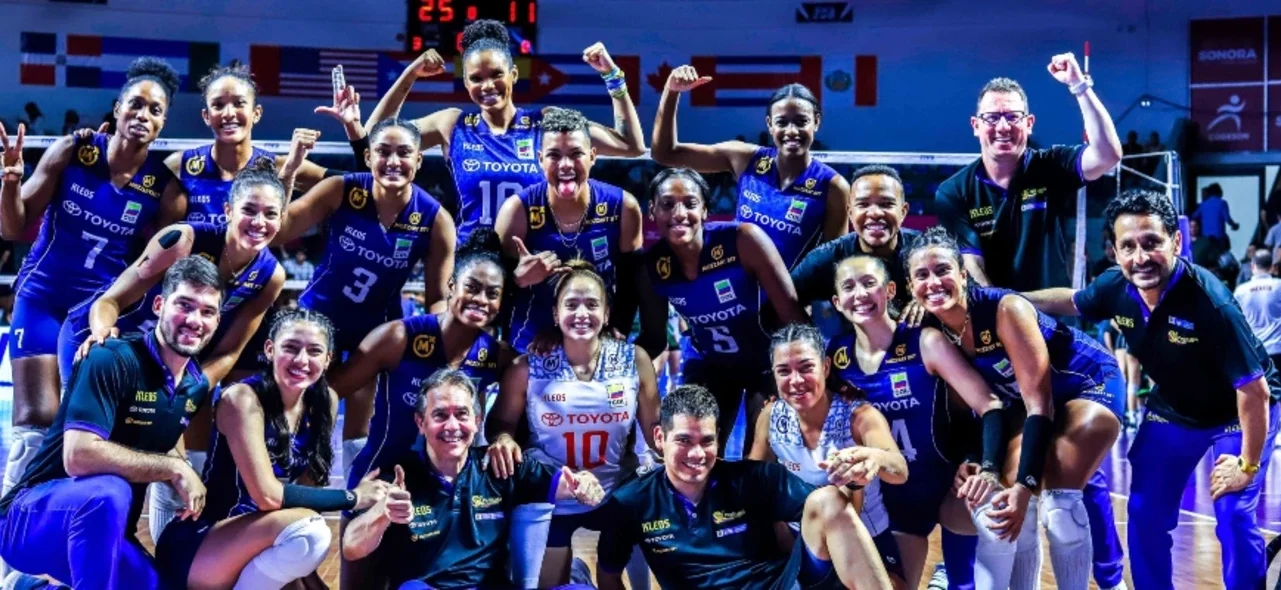 Selección Colombia Femenina de Voleibol. Foto: Twitter/@OlimpicoCol