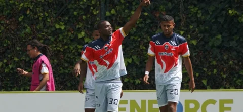 Triunfo para Fortaleza 1-0 sobre Chicó-VizzorImage / Andrés Rot