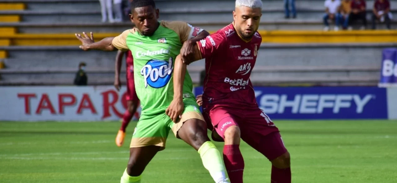 Empate 2-2 entre Tolima y Jaguares -VizzorImage / Joan Orjuela