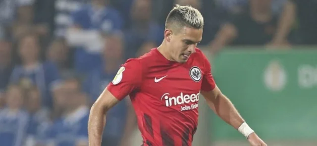 Santos Borré espera tener protagonismo en la Supercopa de Europa. / Foto: AFP.