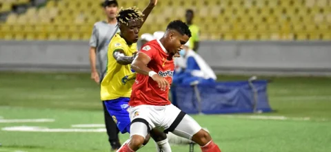 Empate entre Real Cartagena y Barranquilla 2-2 -VizzorImage / Javier Garcia