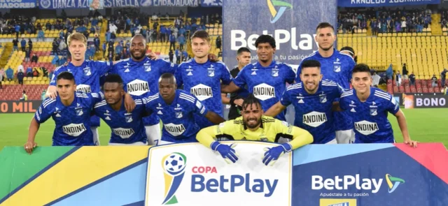 Millonarios tiene sorpresas en su convocatoria previa al juego contra Fortaleza. / Foto: VizzorImage - Felipe Caicedo