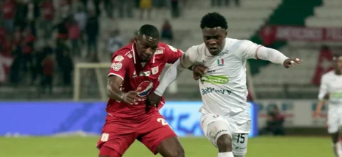 América de Cali rescató 1 punto en su visita al Palogrande. / Foto: VizzorImage - John Jairo Bonilla