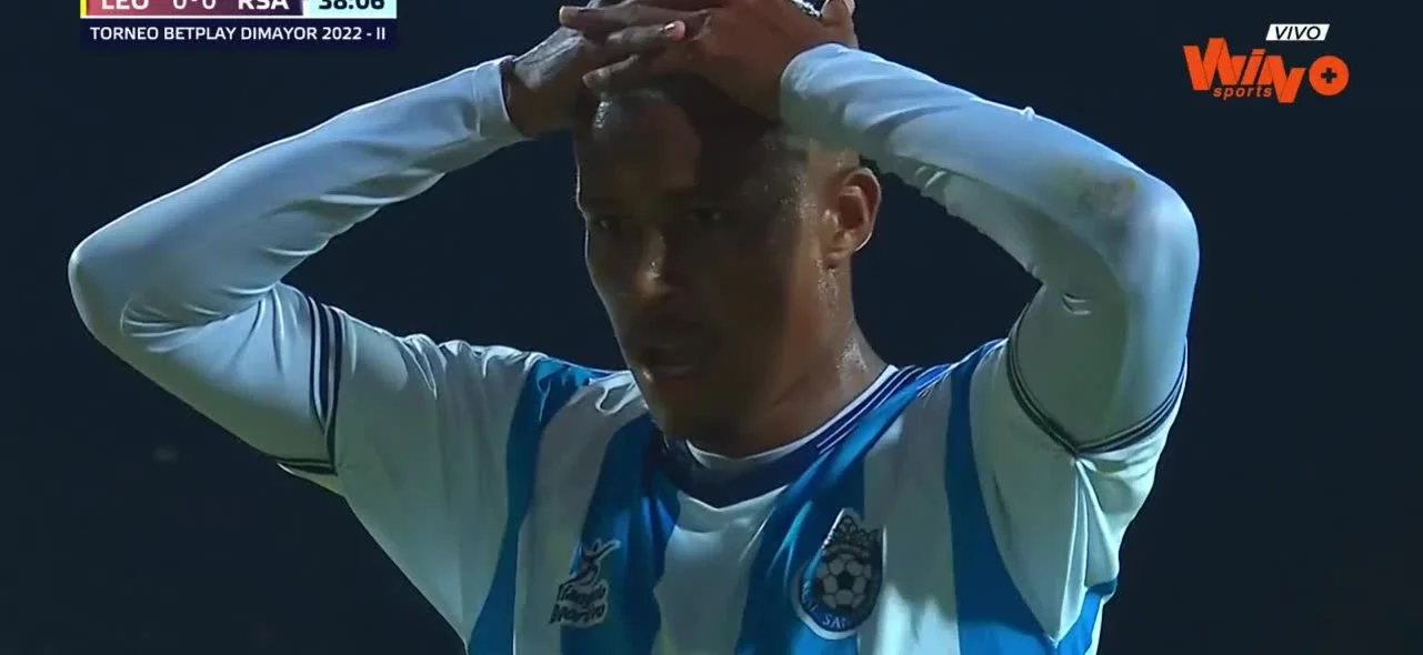 Así fue la jugada de Real Santander ante Leones.