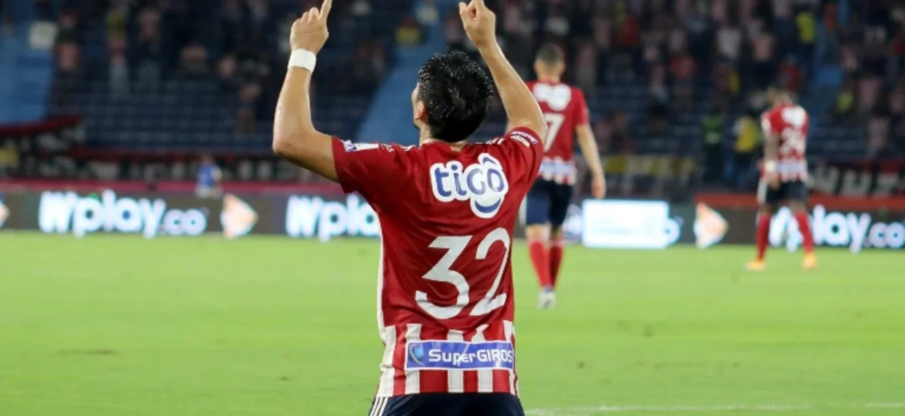 Triunfo para Junior 2-1 -VizzorImage / Jairo Cassiani