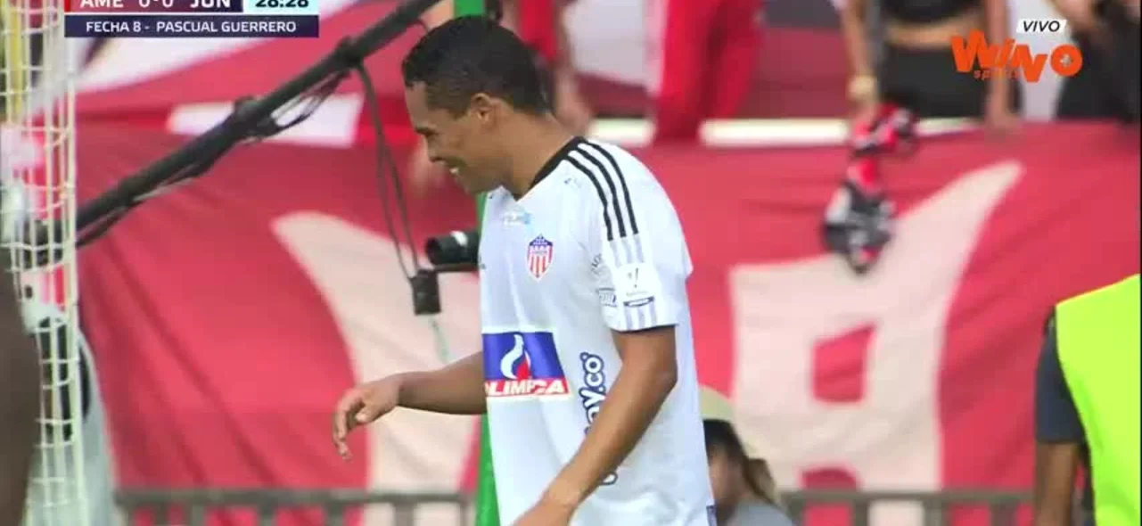 Esta fue la opción que tuvo Carlos Bacca ante Graterol de América de Cali