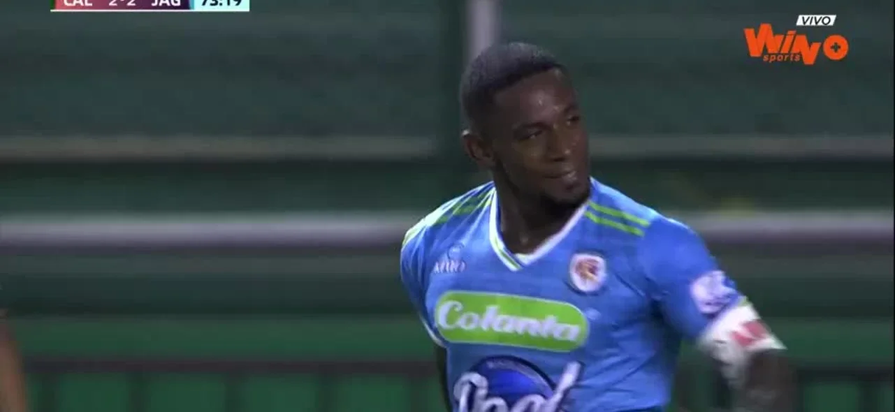 Así fue el remate de Pablo Rojas contra Deportivo Cali
