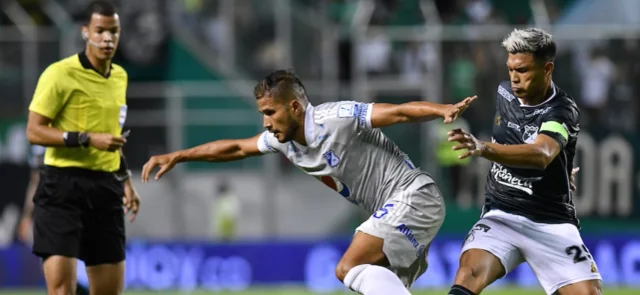 El clásico añejo entre Millonarios y Cali se verá por Win Sports+. / Foto: VizzorImage - Nelson Ríos