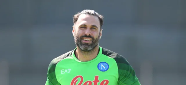 Salvatore Sirigu. Foto: Twitter/@sscnapoliES