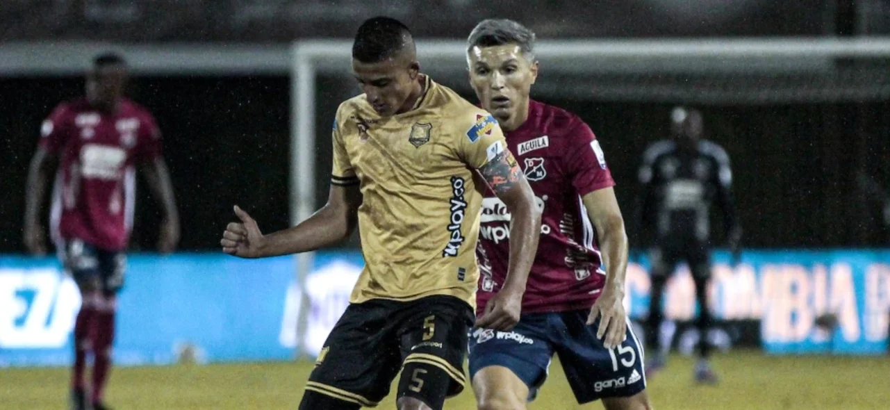 Águilas Doradas fue la sorpresa y le ganó 3-0 a Medellín. / Foto: VizzorImage - Juan Agusto Cardona