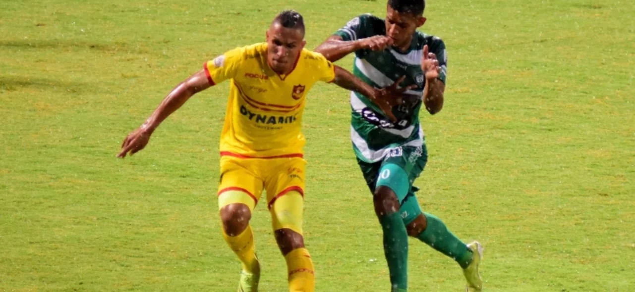 Empate entre Valledupar y Bogotá 3-3 - VizzorImage / Adamis Guerra