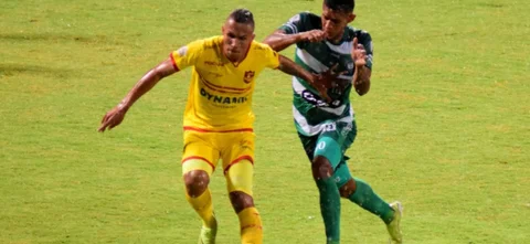 Empate entre Valledupar y Bogotá 3-3 - VizzorImage / Adamis Guerra