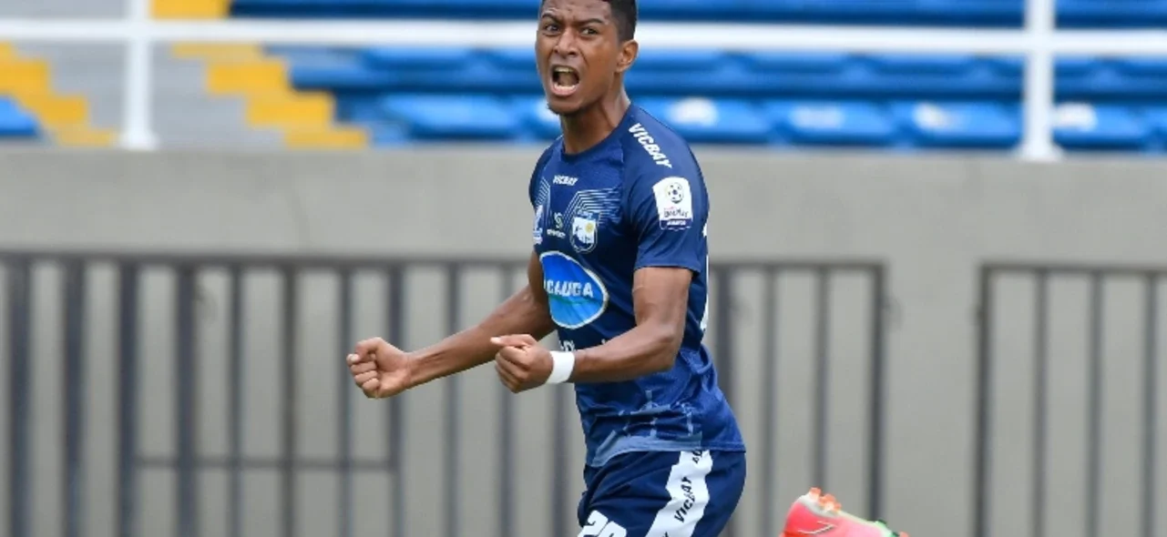 Triunfo para Atlético 4-0 sobre Leones -VizzorImage / Gabriel Aponte