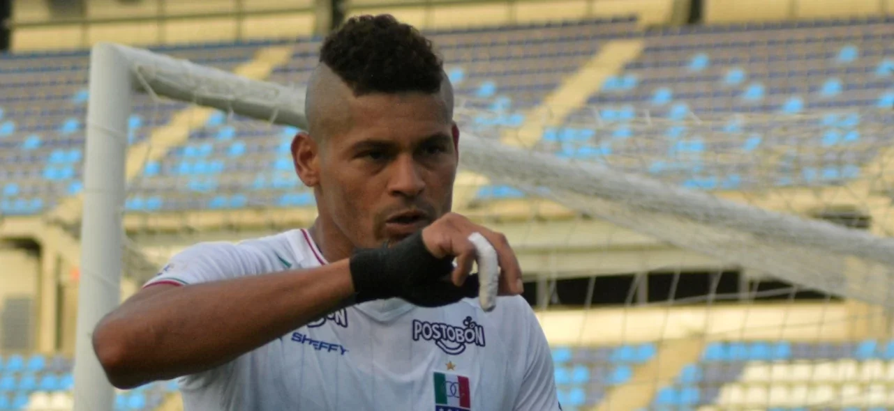 Los mejores detalles de Ayron del Valle en Once Caldas vs. Tolima. / Foto: Vizzorimage.