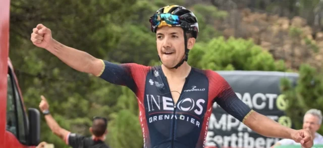 Carapaz se quedó con la etapa 14 de la Vuelta a España - Foto: AFP