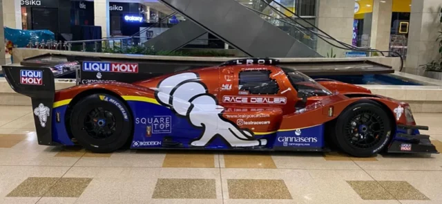 Así es el carro creado por el piloto colombiano Julián Leal. / Foto: Cortesía.