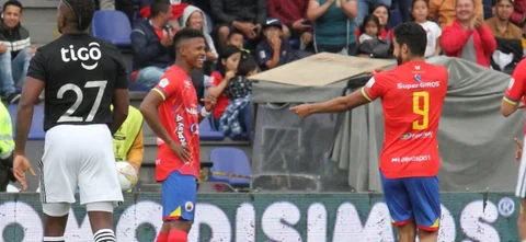 Pasto vs. Junior Foto: VizzorImage / Leonardo Castro