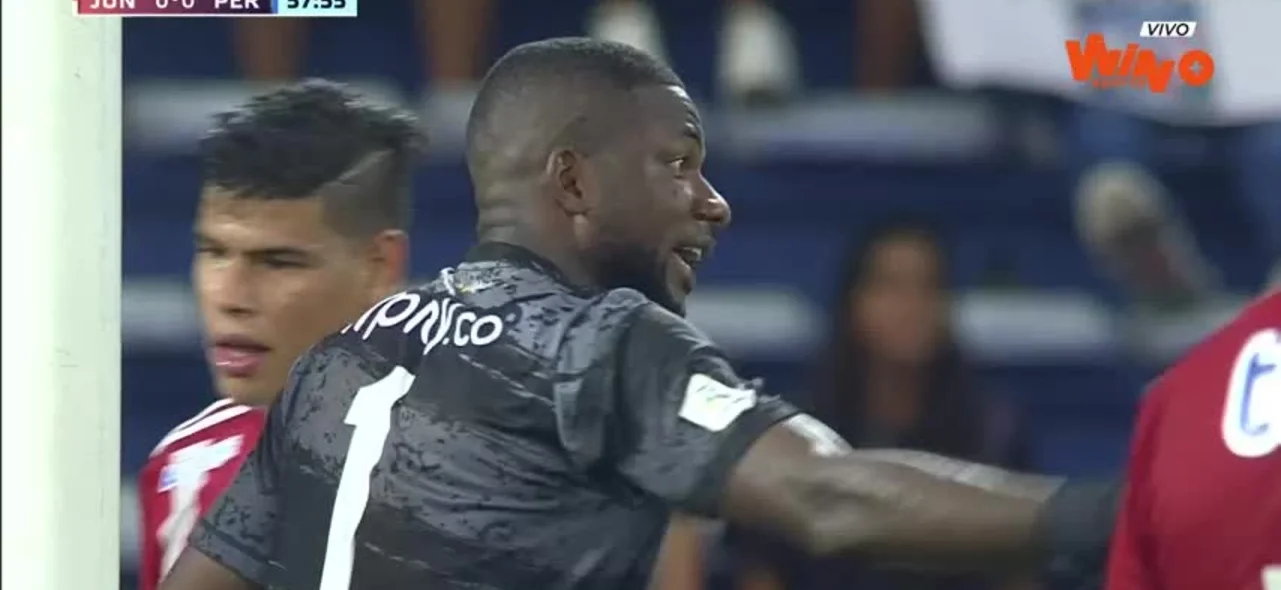 Así fue la atajada de Castillo ante Junior