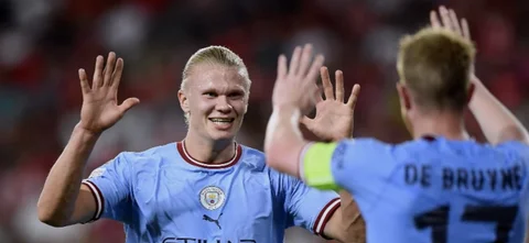 Haaland se reportó con doblete / AFP