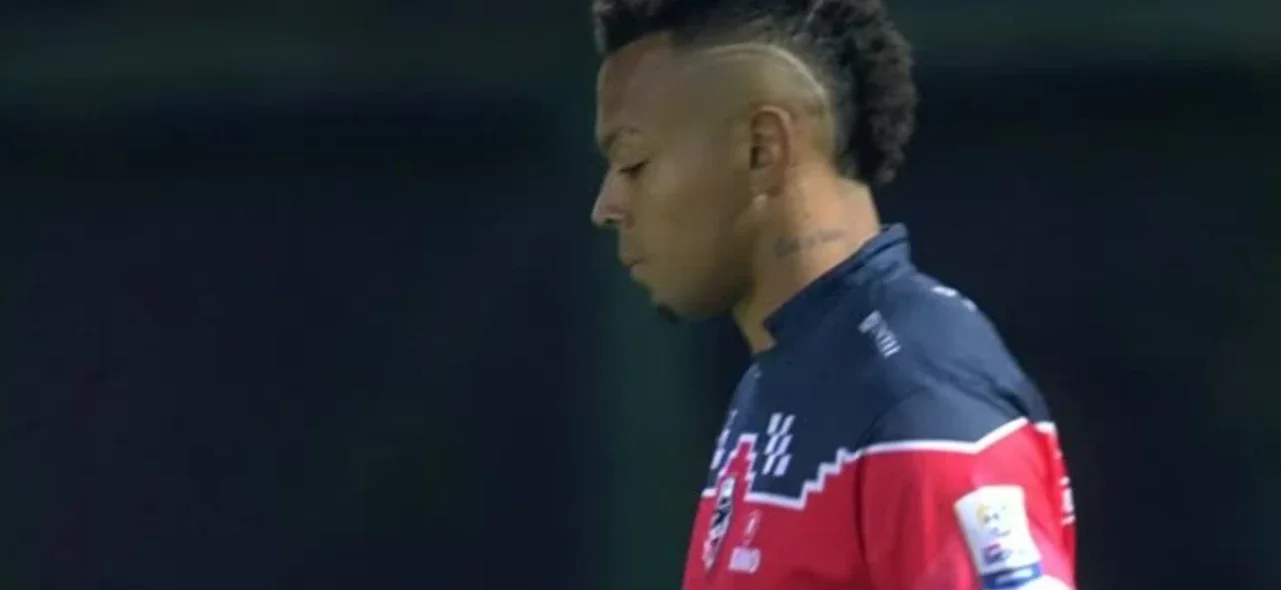 Aladesanmi no pudo definir