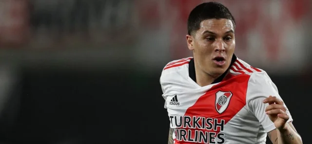 Ojo morado de Juan Fernando Quintero. / Foto: AFP.