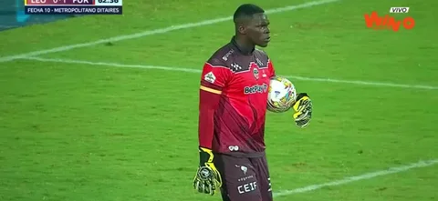 Así fue la jugada de Leones para buscar el empate