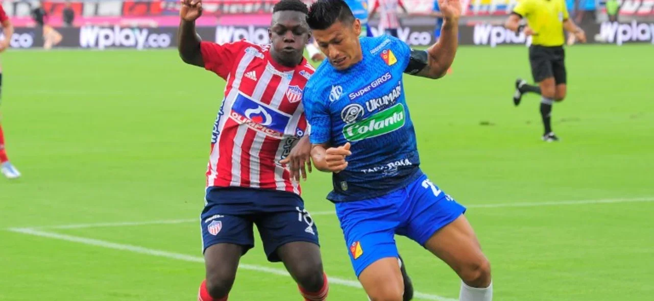 Empate sin goles entre Junior y Pereira / VizzorImage