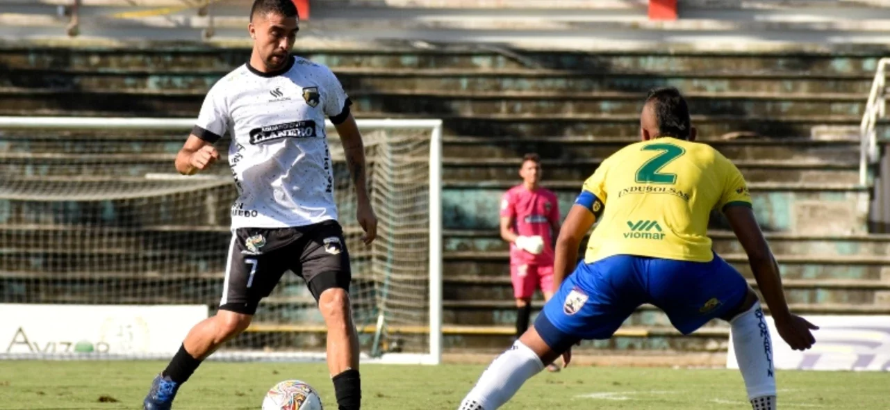 Victoria de Llaneros 2-0 sobre Real Cartagena-VizzorImage / David Murillo