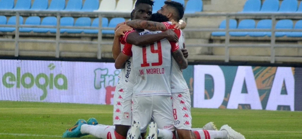 Santa Fe ganó de visita 0-2 contra Unión Magdalena. / Foto: VizzorImage