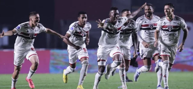 Sao Paulo clasificó a la final de la Copa Sudamericana 2022 / AFP