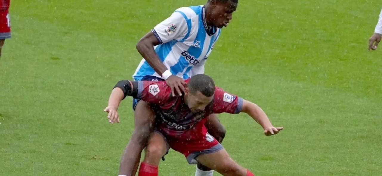 Empate 2-2 entre Tigres y Real Santander -VizzorImage / Andres Rot