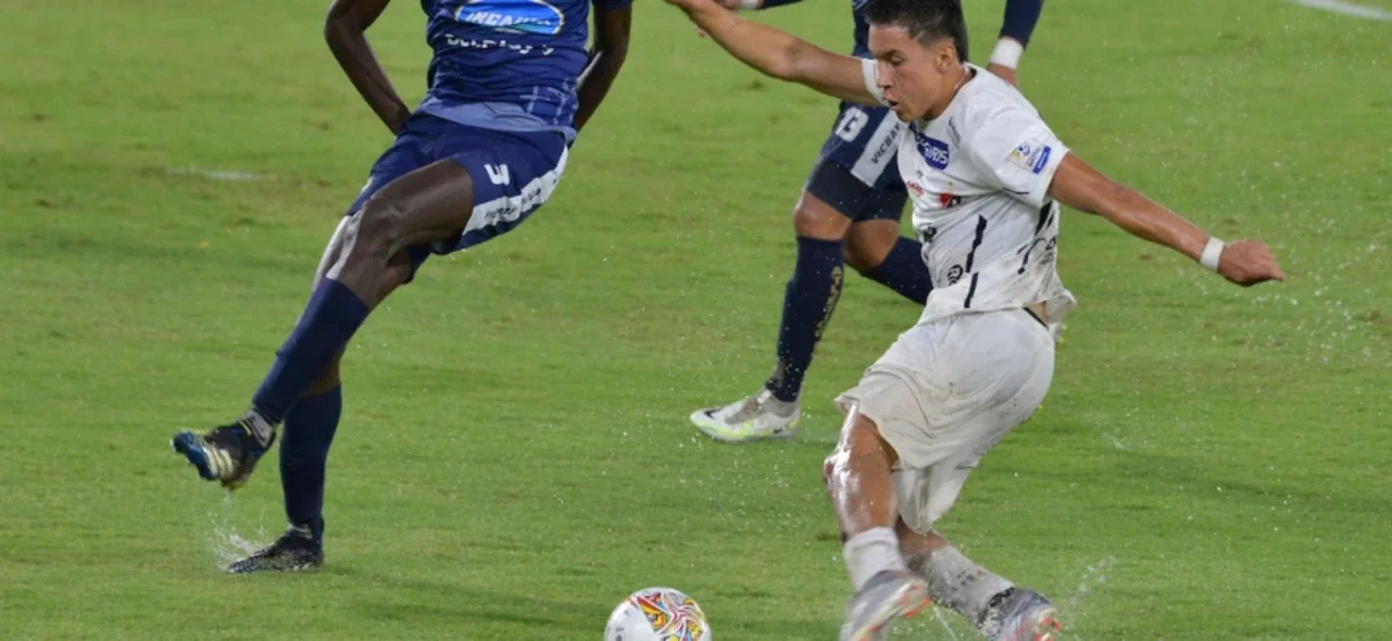 Cúcuta Deportivo se quedó con los 3 puntos ante Atlético. / Foto: VizzorImage - Gabriel Aponte