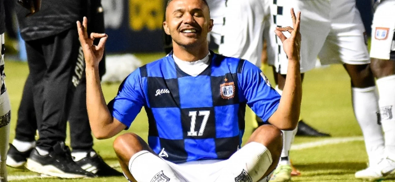 Triunfo para Boyacá Chicó 1-0 Barranquilla -VizzorImage / Edward Leguizamon