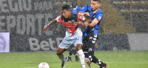 Victoria de Chicó 2-0 sobre Fortaleza -VizzorImage / Felipe Caicedo