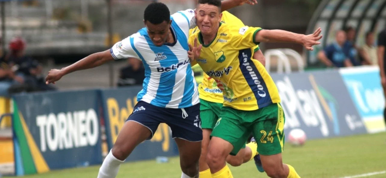 Empate a un gol entre Huila y Real Santander - VizzorImage / Sergio Reyes