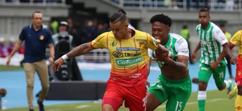 Pereira y Nacional empataron 1-1. Foto: VizzorImage / Pablo Bohorquez