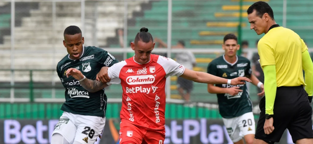 Santa Fe recibe a Cali. Foto: VizzorImage / Gabriel Aponte