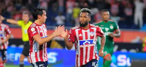 Junior sigue en la pelea por entrar a los cuadrangulares. / Foto: VizzorImage - Jesus Rico