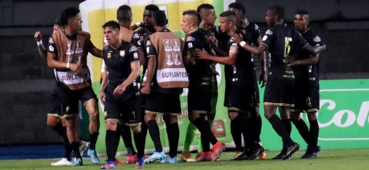 Águilas Doradas volvió al triunfo en la Liga BetPlay | Foto: VizzorImage / Pablo Bohorquez