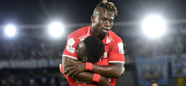 América quiere quedarse con el clásico ante Cali | Foto: VizzorImage / Luis Ramirez