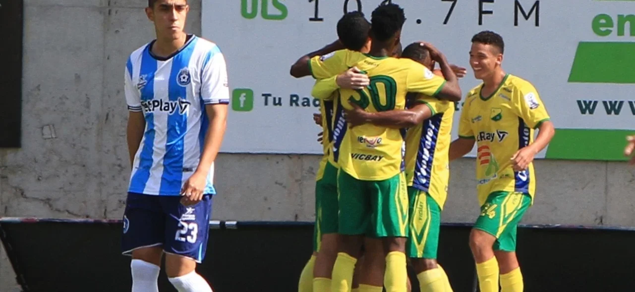 Triunfo para Huila 1-0 sobre Real Santander - VizzorImage / Jaime Moreno