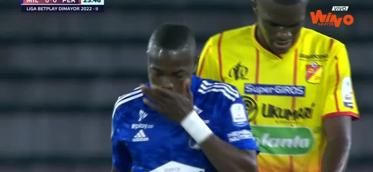 Gómez estuvo cerca de abrir el marcador en El Campín