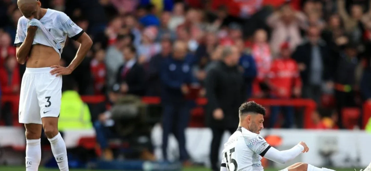 Liverpool no cesa de tener que improvisar sus alineaciones / AFP